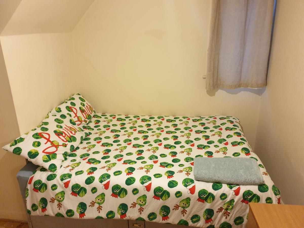 Splendid 4Bedrooms Shared Home 曼彻斯特 外观 照片