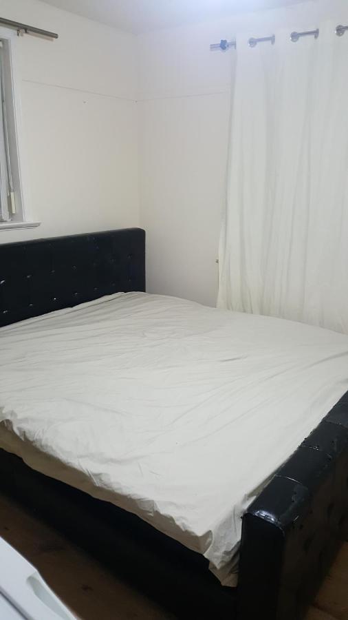 Splendid 4Bedrooms Shared Home 曼彻斯特 外观 照片